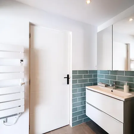 Maison De Caractere - Les Granettes * 생 로랑 드 라 살랑크